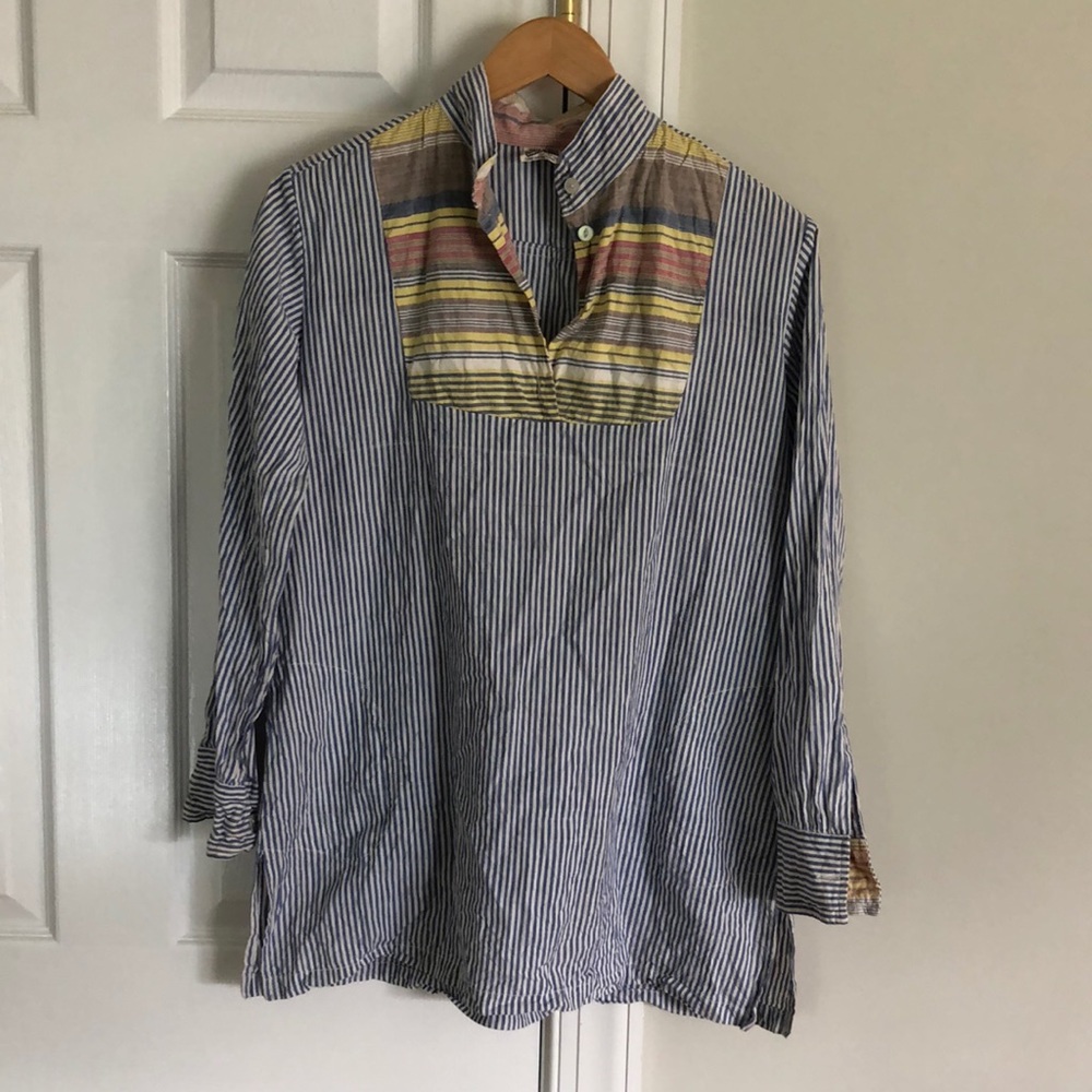 Beautiful vintage tunic top